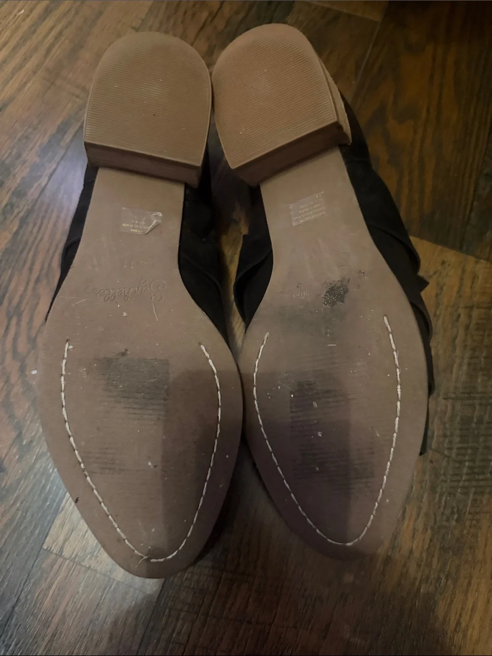 Anthropologie Seychelles Black Suede Ruffle Slip-On Loafers Size 11